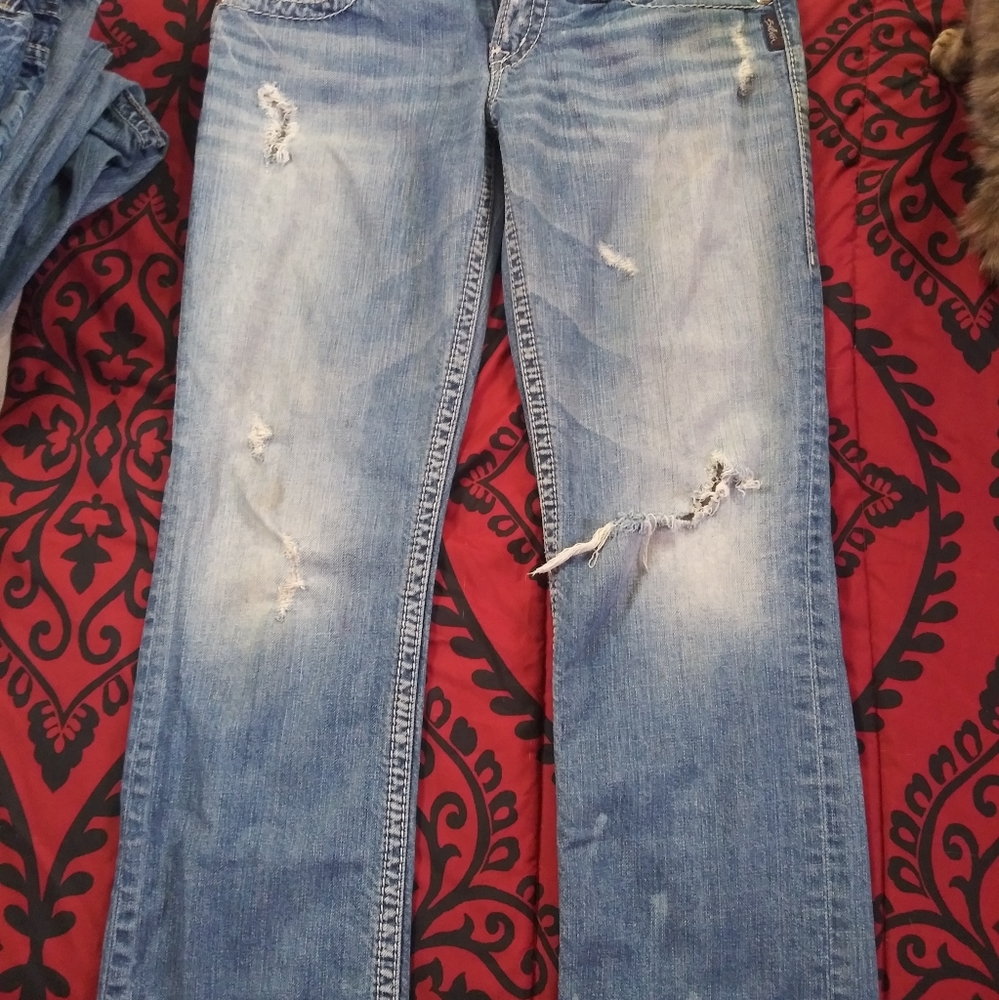 silver capris